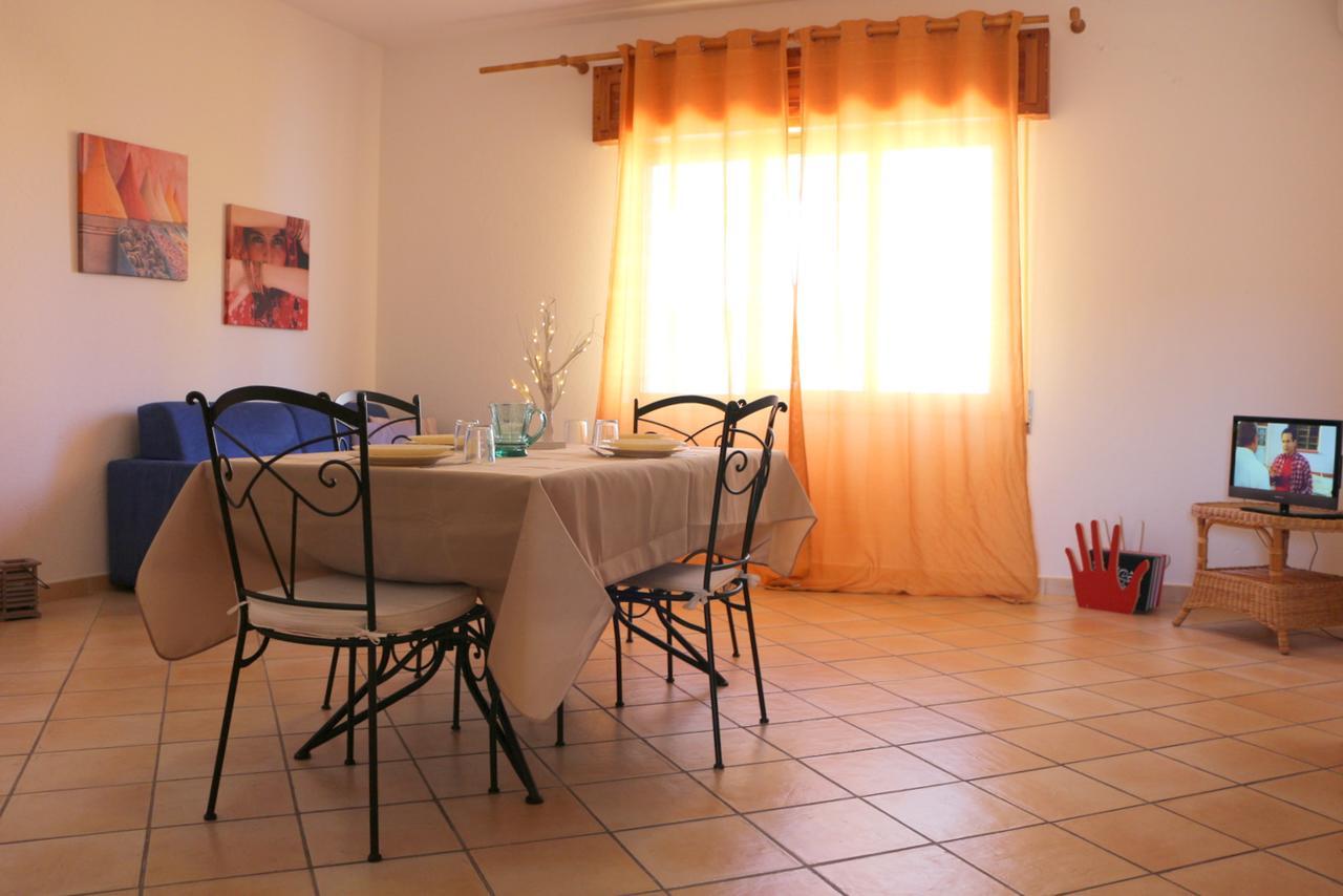 Residence Ponente Santa Teresa Gallura Ngoại thất bức ảnh