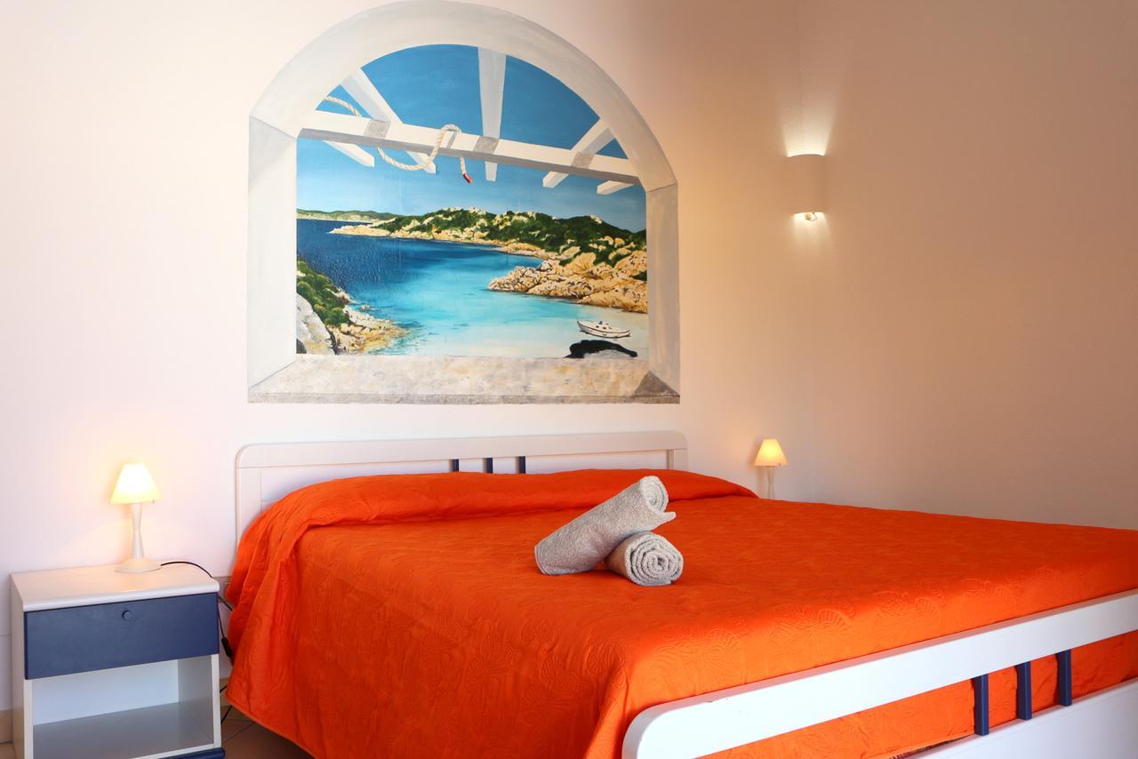 Residence Ponente Santa Teresa Gallura Ngoại thất bức ảnh